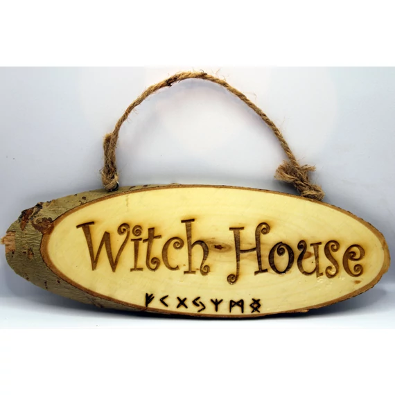 witch house - ajtódísz